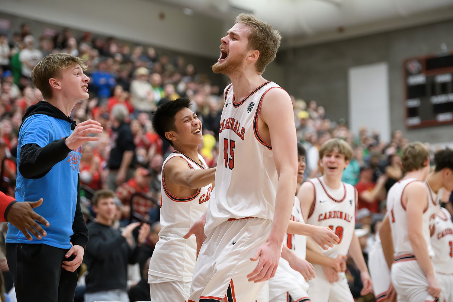 1 Lincoln vs Cleveland boys basketball 6A Oregon second round March 4 2023 Ken Waz 64
